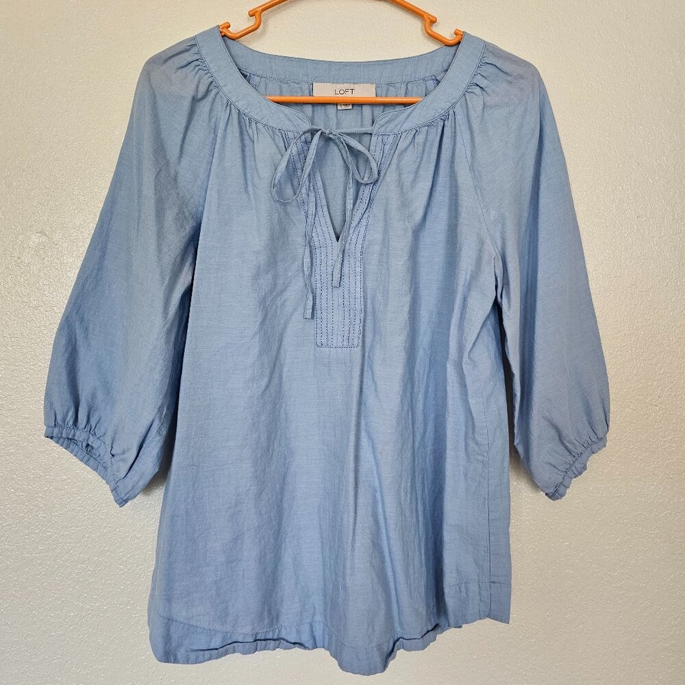 Cute blue blouse